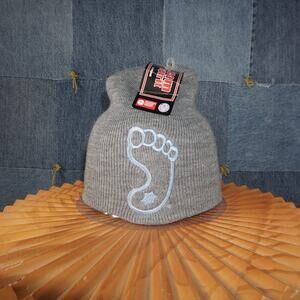 OSFA- Vintage / Y2K 00s Grey North Carolina Tar Heels Beanie